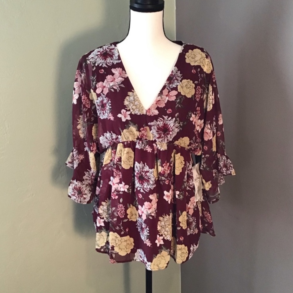 NWT Floral Flowy Blouse size XL